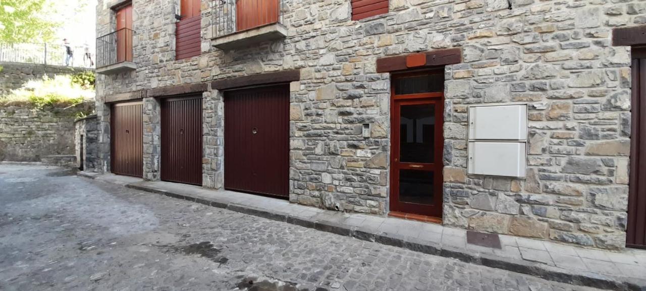 Aras Biescas Apartment Exterior foto